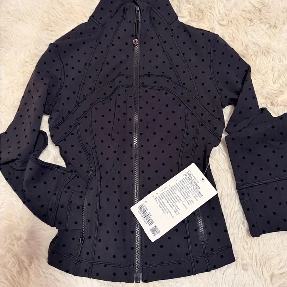 LULULEMON Flocked Define Cropped Jacket with Polka Dots - Picture 6 of 10